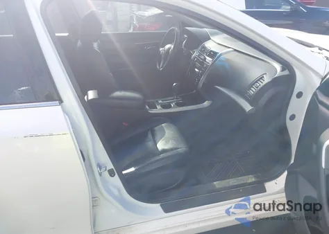 2014 Nissan Altima 2.5 S из США, поврежденный, VIN 1N4AL3AP3EC407430